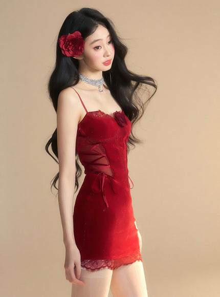 Nocturne Kiss Dress - Red