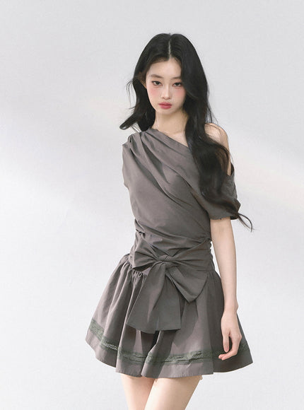 Graceful Ribbon Waist Dress - Gray
