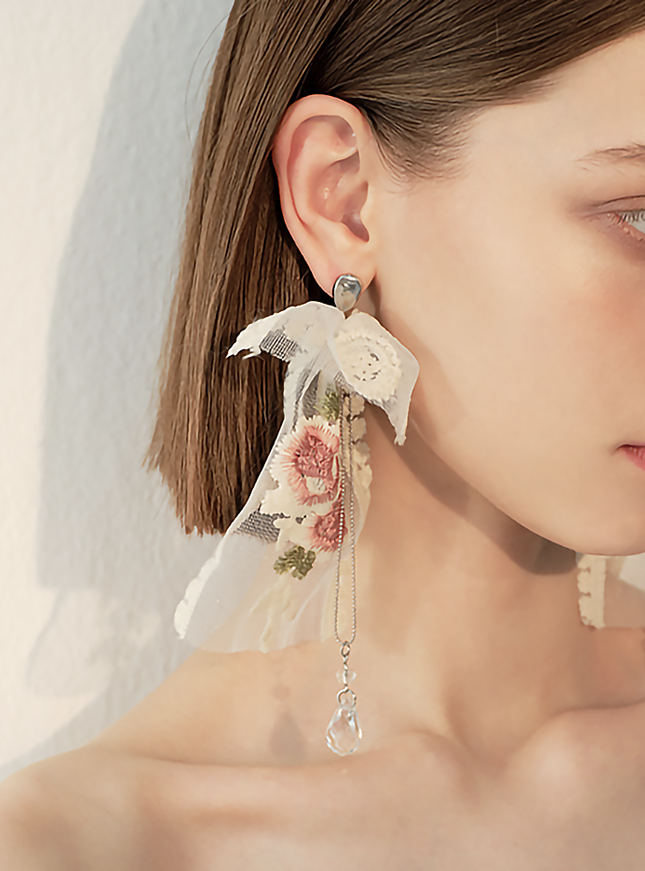 Roseveil Drop Earrings