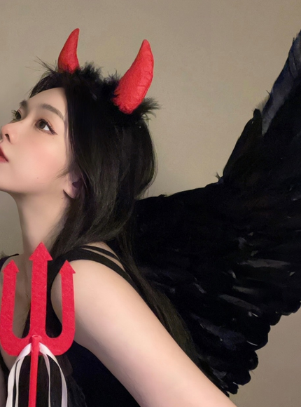 Good Girl / Bad Girl Wings