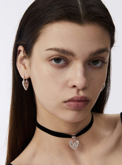 Lock Heart Velvet Choker
