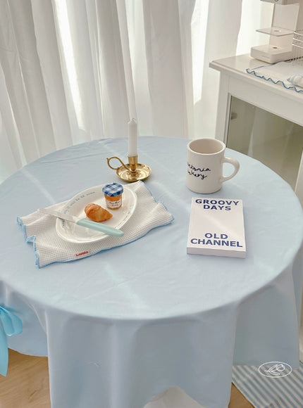 Ribbon Whimsy Table Cover