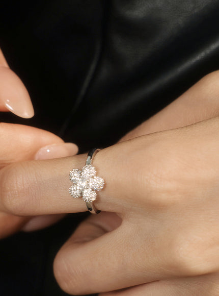 Twinkle Flower Open Ring