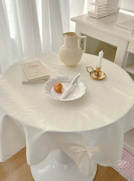 Ribbon Whimsy Table Cover