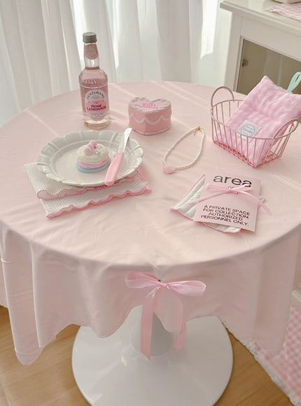 Ribbon Whimsy Table Cover