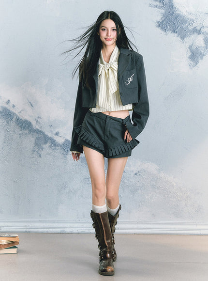 Cropped Blazer & Pleated Shorts Set