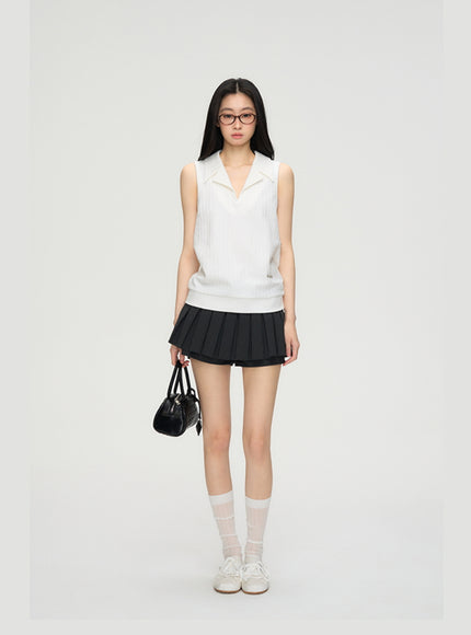 Minimal Chic Sleeveless Top