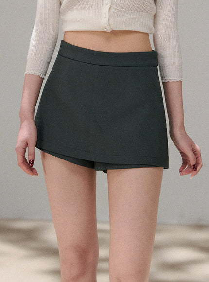 Sunday Girl Black Skort
