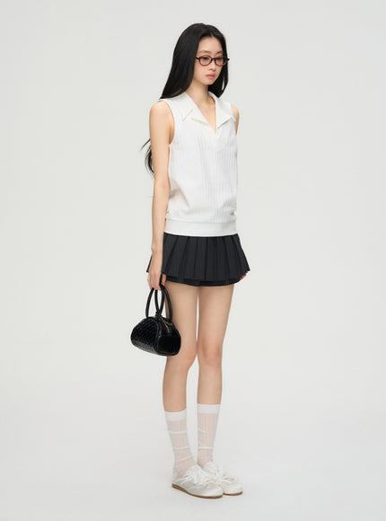Minimal Chic Sleeveless Top