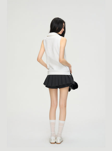 Minimal Chic Sleeveless Top