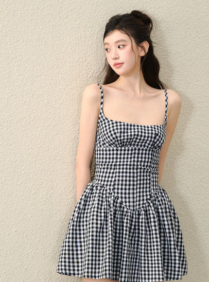 Milk Ribbon Gingham Dress - Black