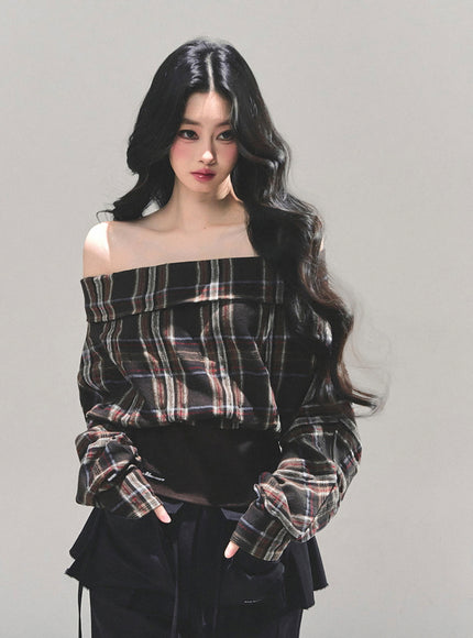 Off-Shoulder Plaid Cropped Top