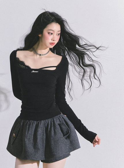 Hidden Allure Top - Black