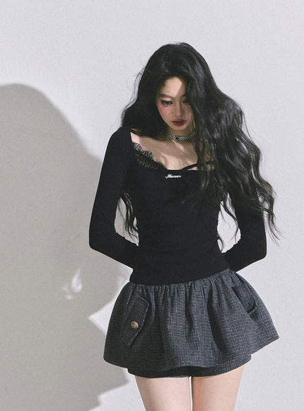 Hidden Allure Top - Black