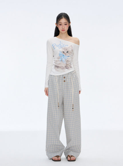 Lumi Cat Graphic Top