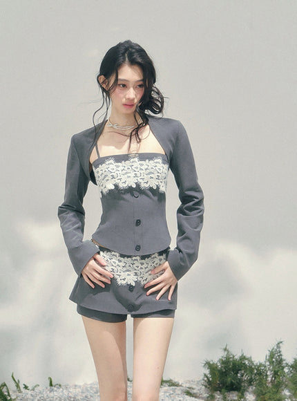 Feminine Edge Layered Set