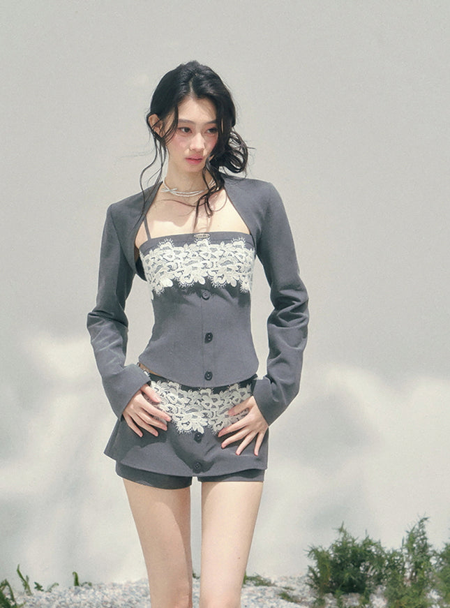 Feminine Edge Layered Set
