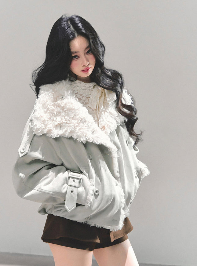 Winter Cloud Shearling Jacket - Light Blue