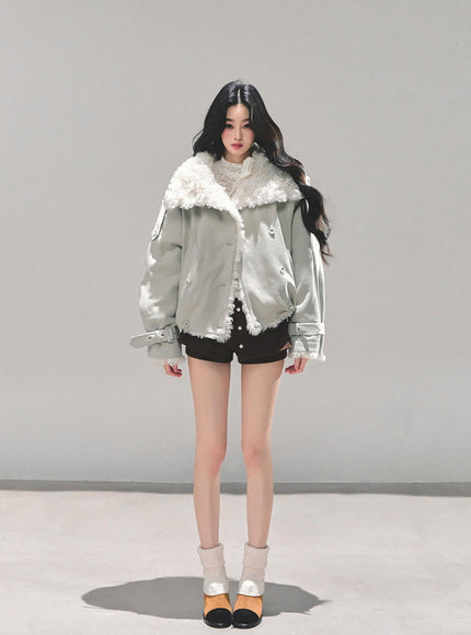 Winter Cloud Shearling Jacket - Light Blue