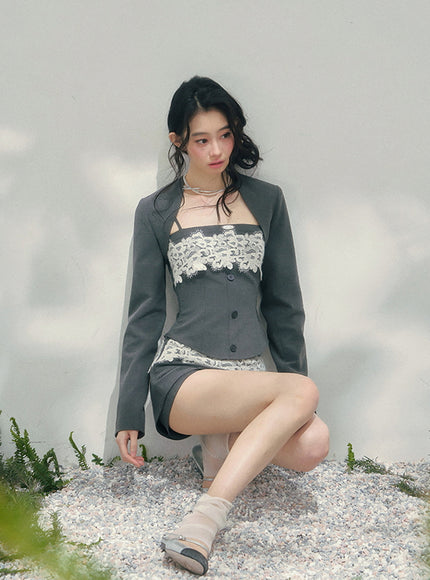 Feminine Edge Layered Set