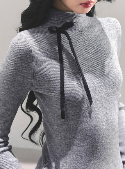 Ribbon Tie Turtleneck Knit - Gray