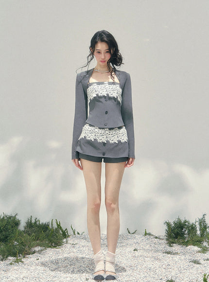 Feminine Edge Layered Set