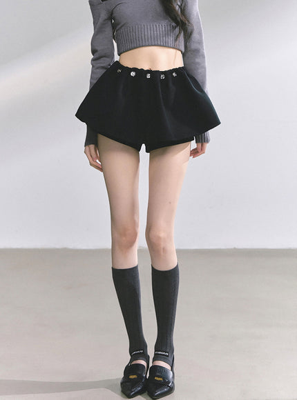 Preppy Black Skirt