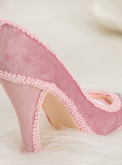 Velvet Princess Heel Ring Holder