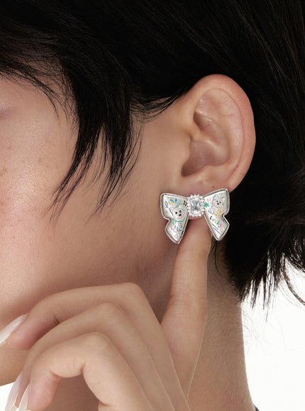 Lucky Ribbon Kitty Earrings