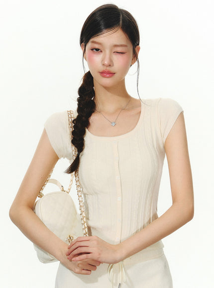 Slim Fit Button Knit Cap Sleeve Top