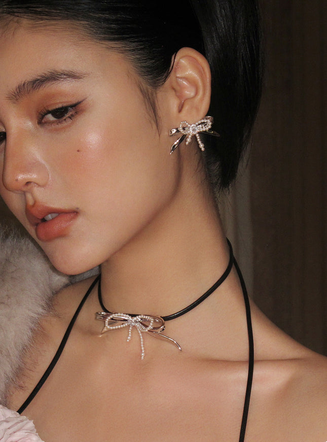 Pearl Loop Ribbon Choker