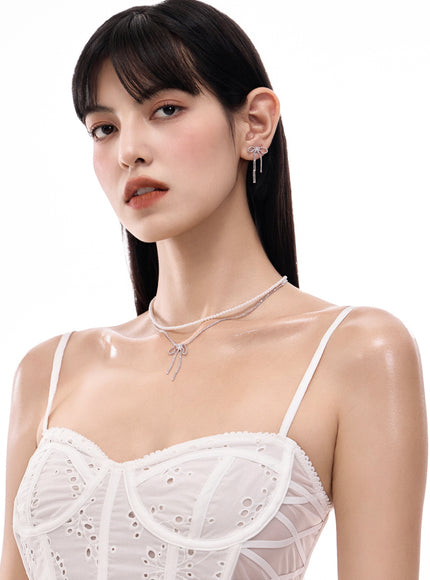 Dainty Ribbon Drop Necklace