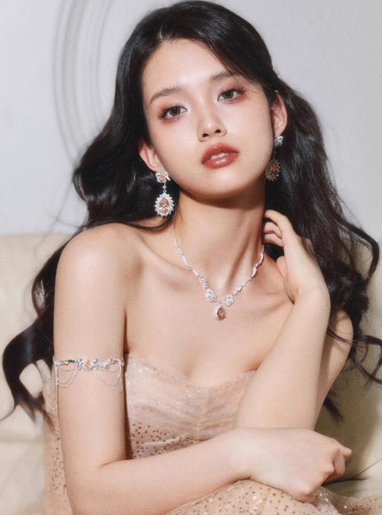Amber Bow Chain Arm Cuff
