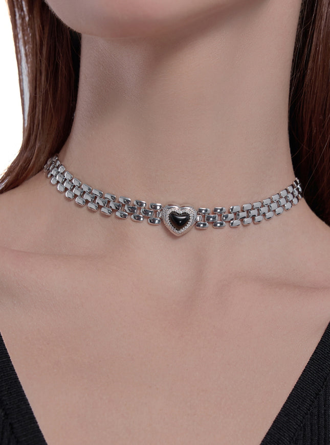 Metal Heart Chain Choker
