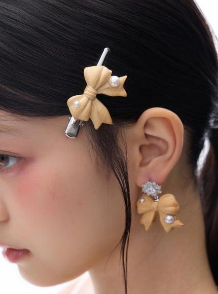Wooden Bow Pearl Drop Earrings