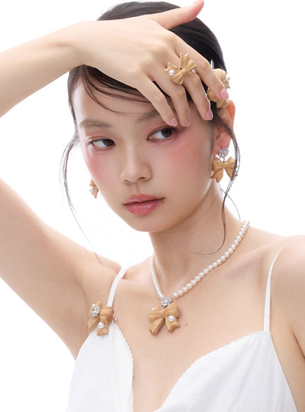 Wooden Bow Pearl Open Ring