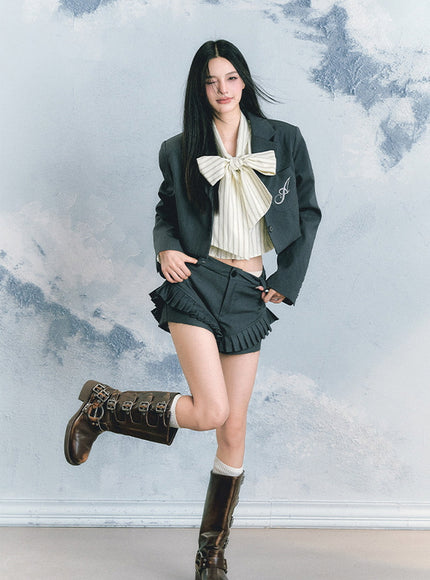 Cropped Blazer & Pleated Shorts Set