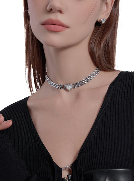 Metal Heart Chain Choker