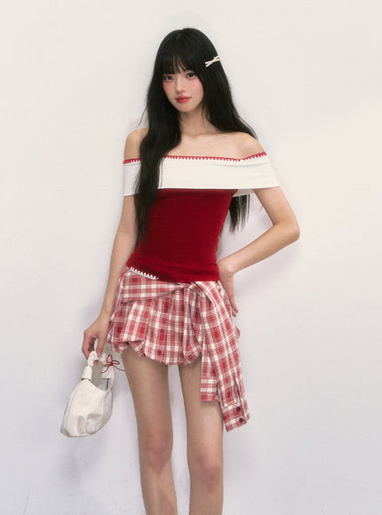 Contrast Off-Shoulder Slim Top