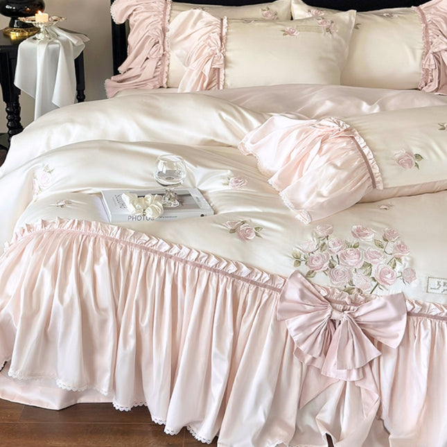 Rose Embrace Bedding Set