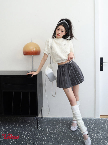Textured Cropped Knit Top