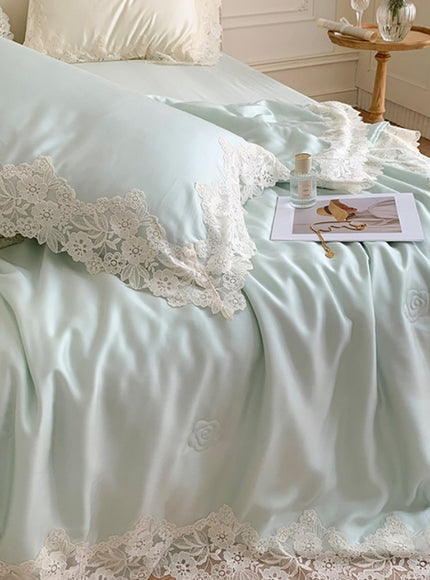 Lace Bloom Dream Bedding Set