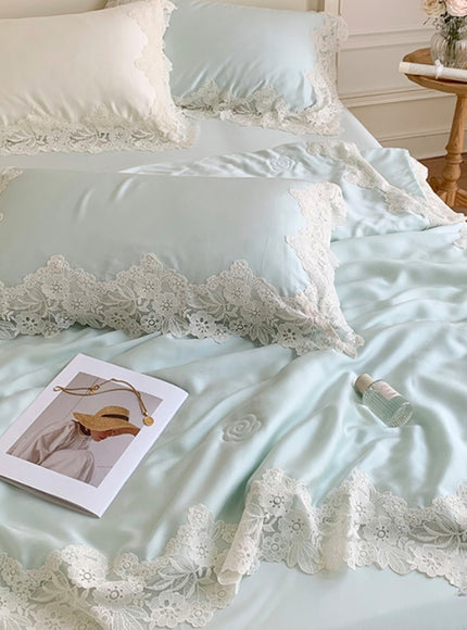 Lace Bloom Dream Bedding Set