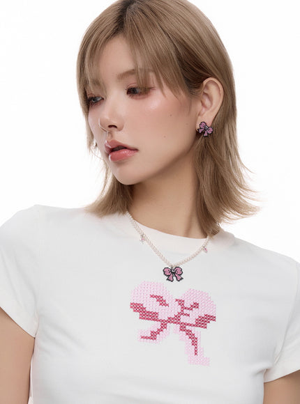 Pixel Bow Pearl Necklace