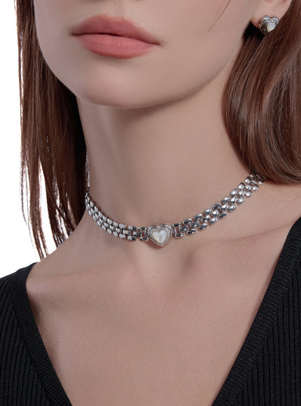 Metal Heart Chain Choker