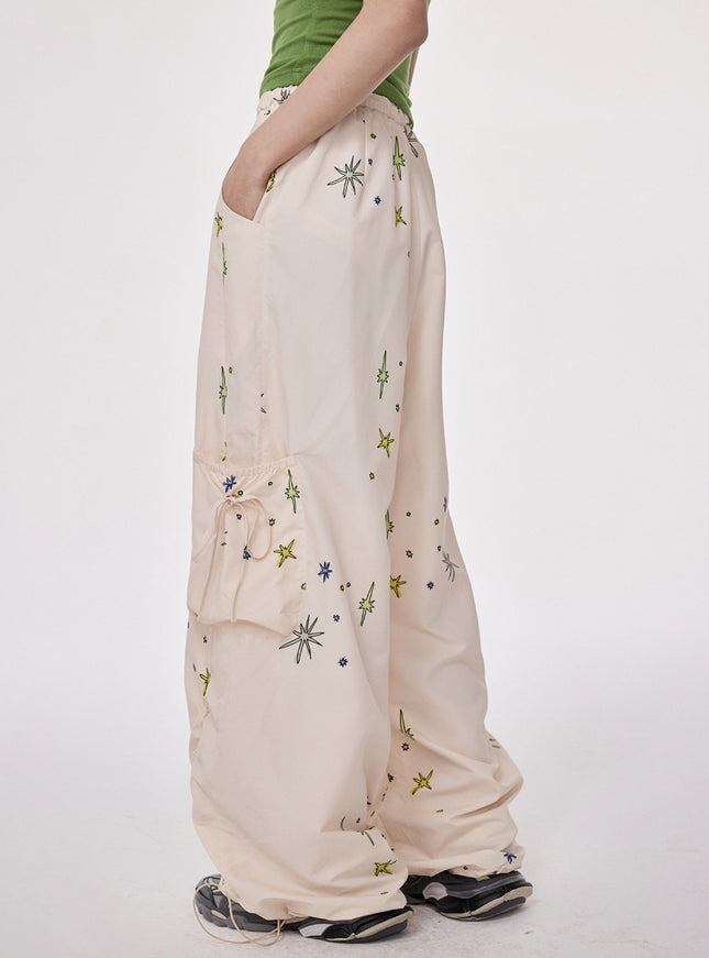 Star Embroidered Relaxed Cargo Pants