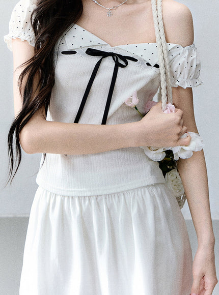 Ribbon Trim Puff Sleeve Top