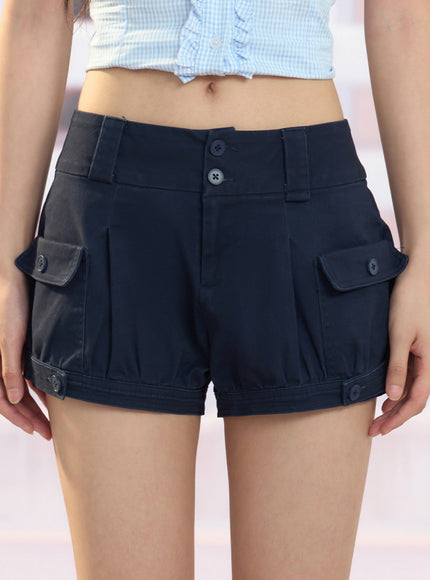 Cargo Pocket Pleated Shorts