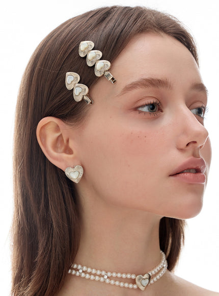 Lueur Heart Shell Hair Clips