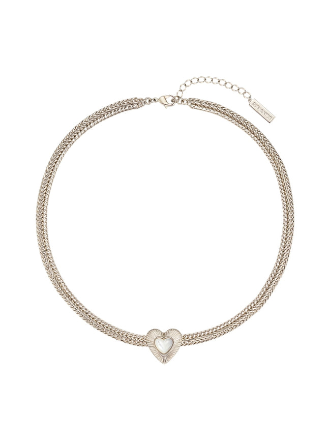 Lueur Heart Twist Chain Necklace